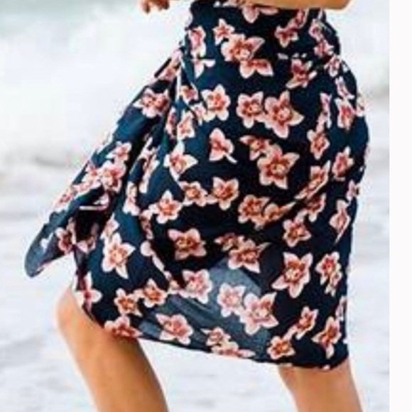 Acacia Swimwear Kuau Pareo in Isle NWT - Picture 3 of 11